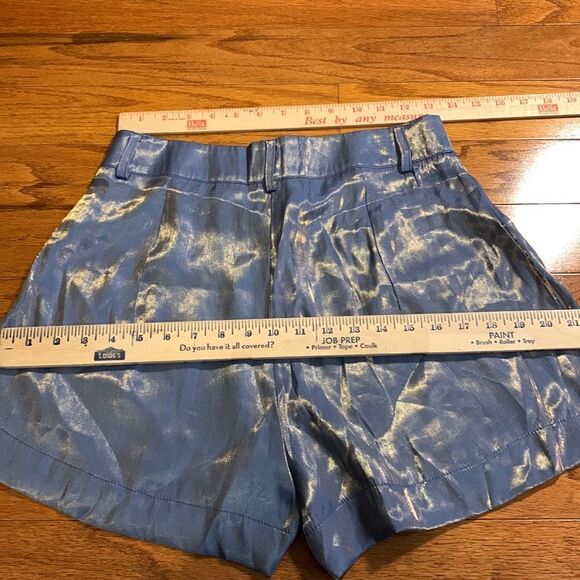 Shein Size Medium (6) high waist pleated front dress shorts - Picture 4 of 9